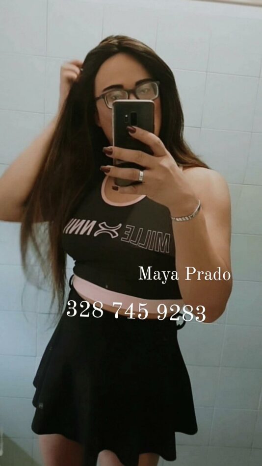 Maya Prado 16