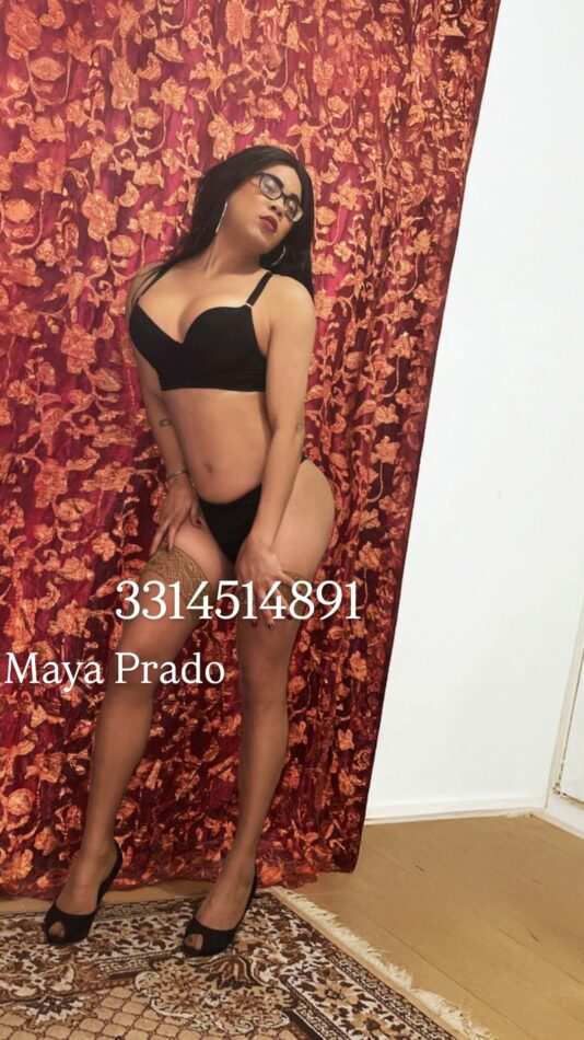 Maya Prado 4