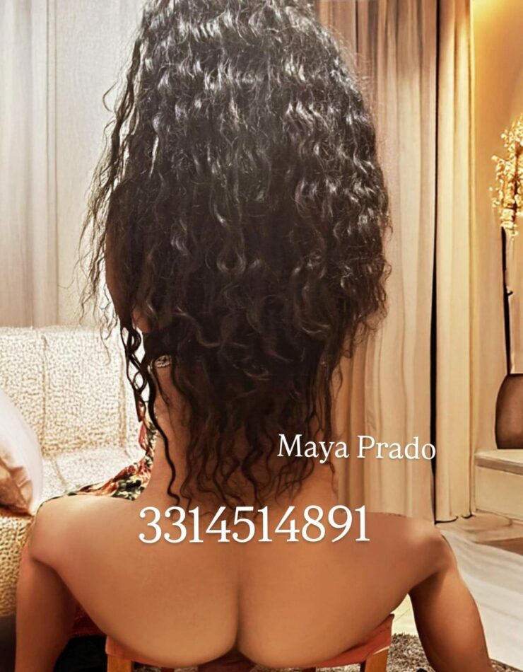 Maya Prado 4