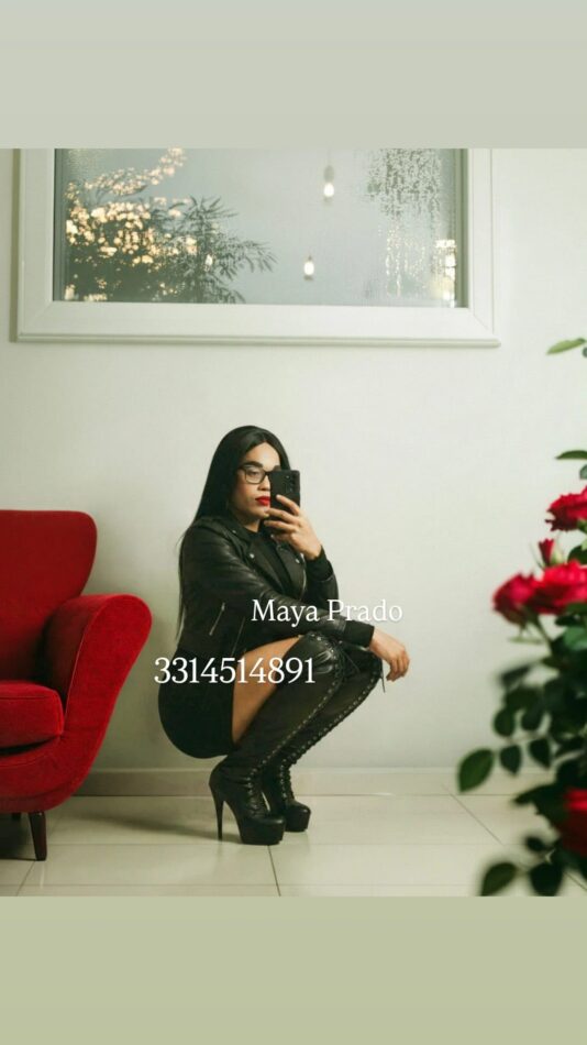 Maya Prado 15