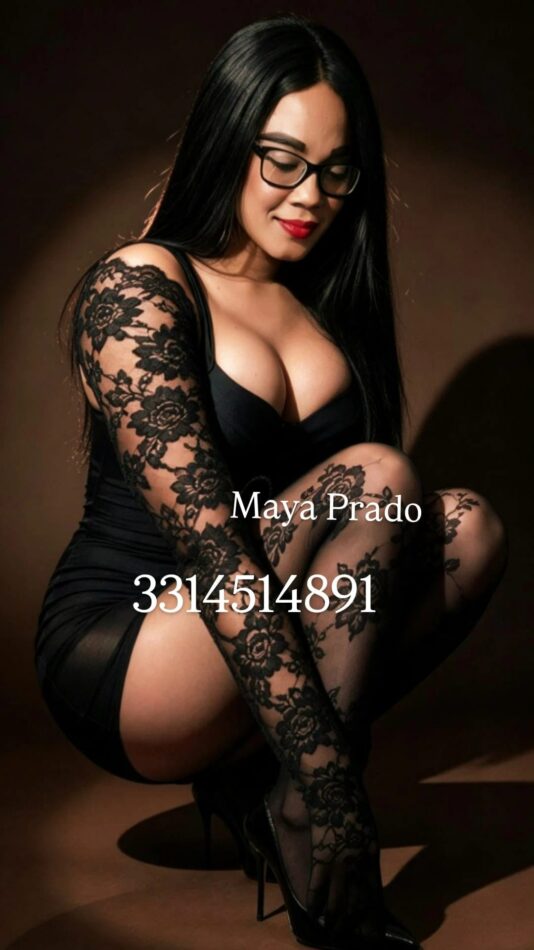 Maya Prado 6