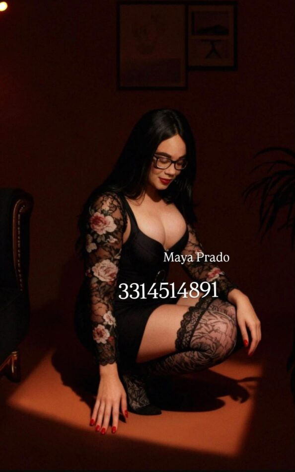 Maya Prado 8
