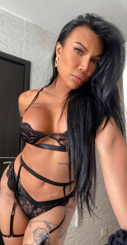 Mandy 24