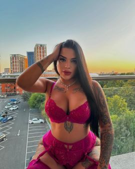 Nathalia 28