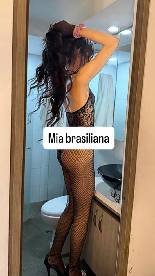 Mia 1