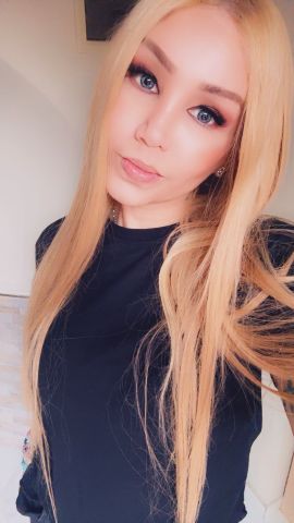 Rebecca 24