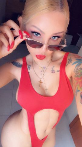Rebecca 1
