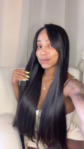 karina Rios 29